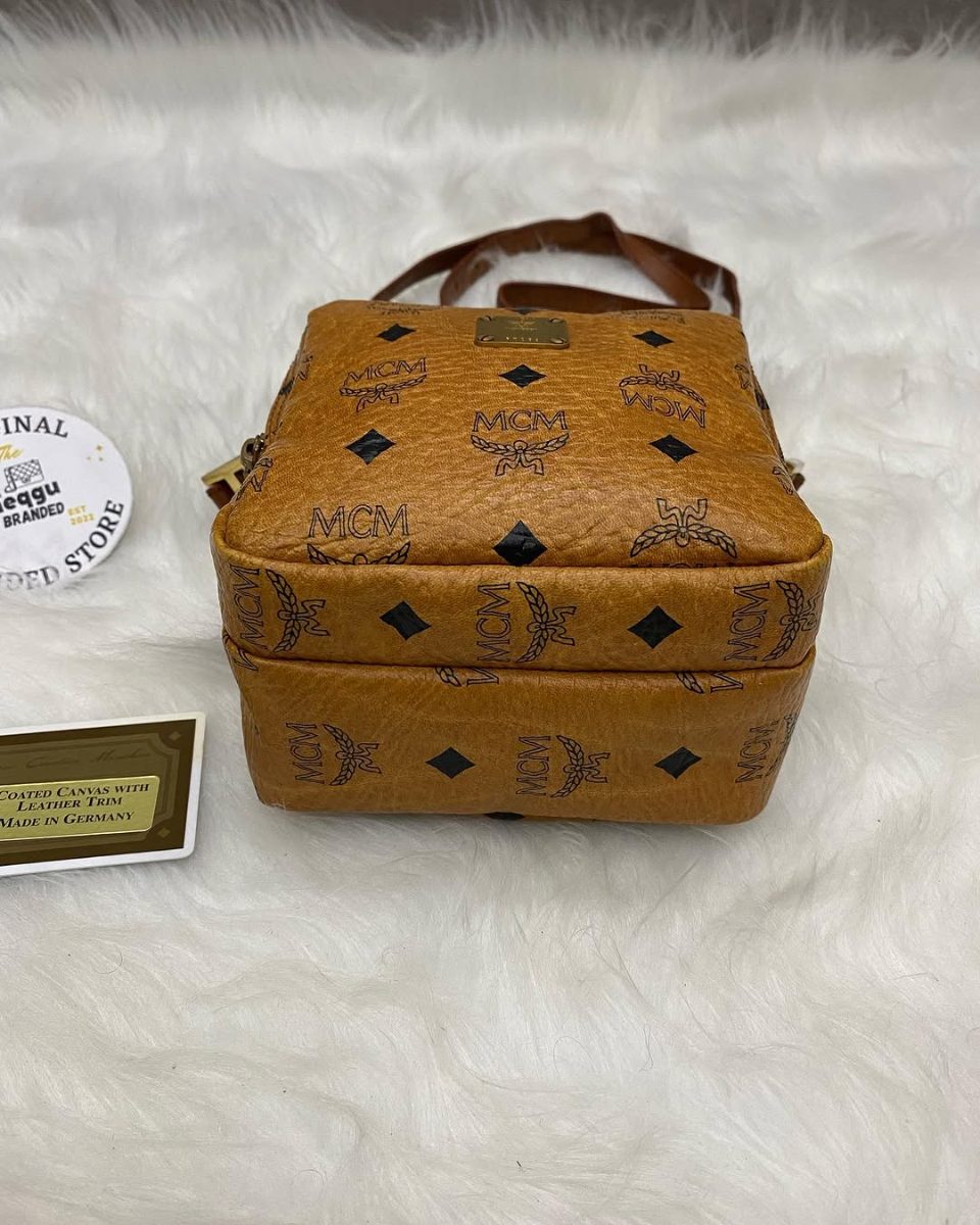 MCM Amazon Sling Bag Black Visetos