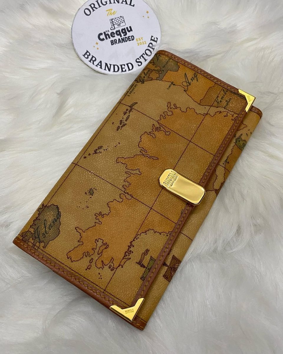 Alviero Martini 1A Classe Geo flap classic Wallet 9329