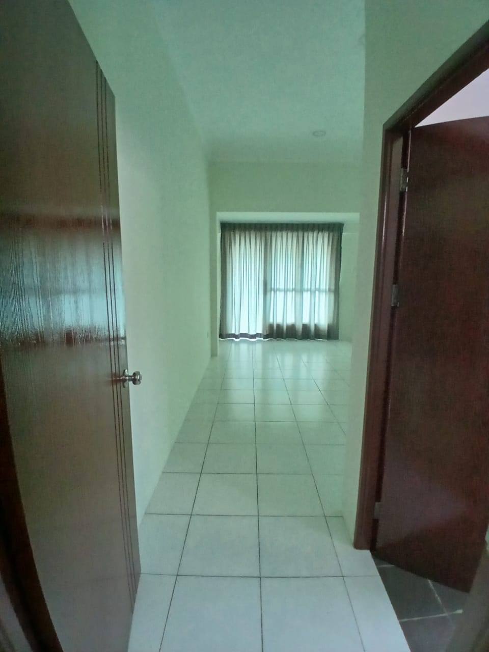 Semi Detached House for rent / sale (newly renovated)